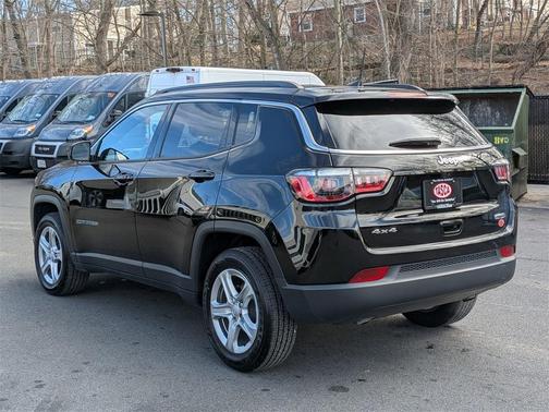 2023 Jeep Compass Latitude
