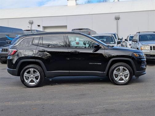2023 Jeep Compass Latitude