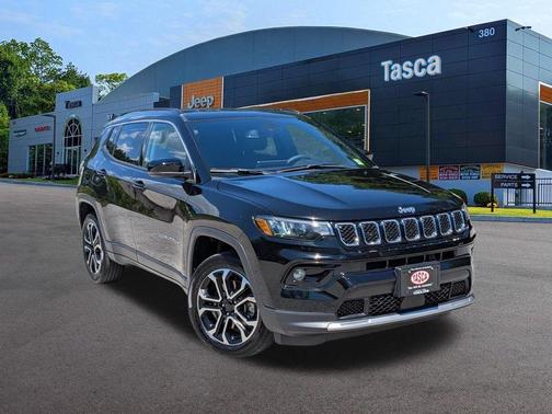 Diamond Black 2023 Jeep Compass Limited