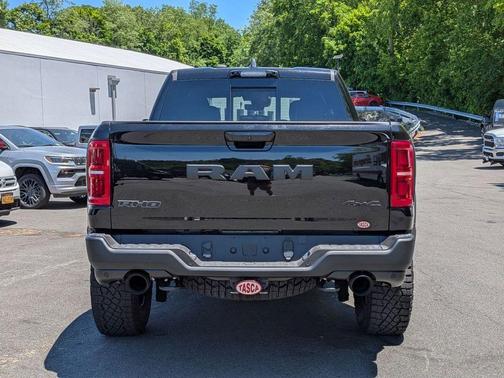 Diamond Black 2026 RAM 1500 RHO