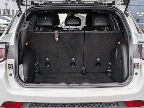 2022 Jeep Compass Altitude