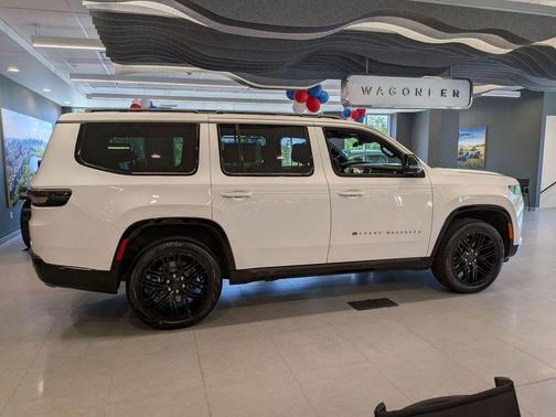 Bright White Clearcoat 2026 Jeep Grand Wagoneer Limited Reserve
