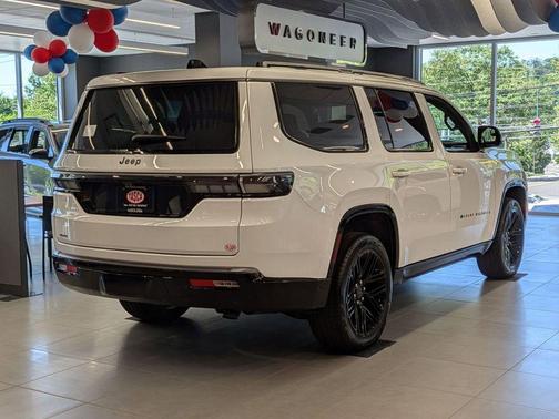 Bright White Clearcoat 2026 Jeep Grand Wagoneer Limited Reserve