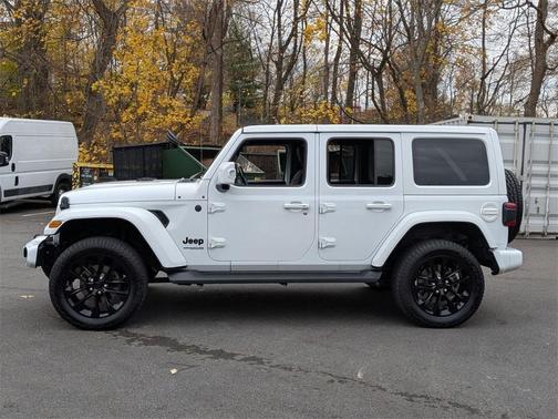 2022 Jeep Wrangler Unlimited Sahara High Altitude