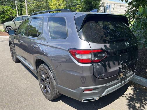 Gray 2025 Honda Pilot Touring