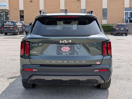 Aruba Green 2022 Kia Sorento S
