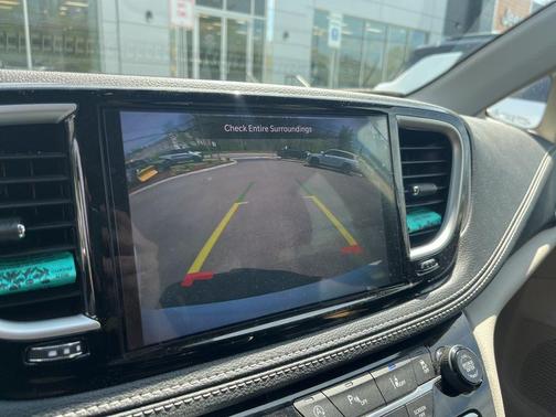 Bright White Clearcoat 2023 Chrysler Pacifica Touring-L