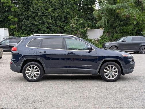 True Blue Pearlcoat 2016 Jeep Cherokee Limited