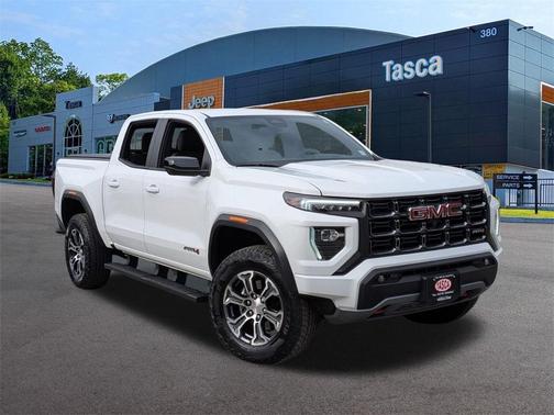 2023 GMC Canyon AT4