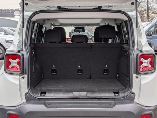 2023 Jeep Renegade Latitude