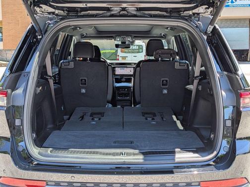 Diamond Black 2026 Jeep Grand Cherokee L Limited