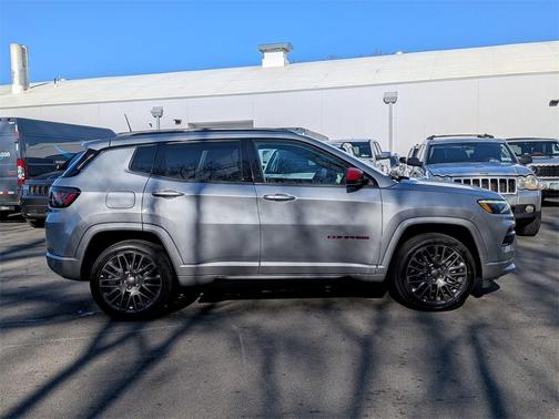 2023 Jeep Compass (RED) Edition