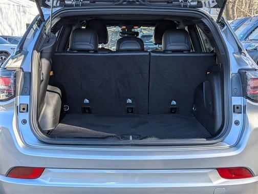 2023 Jeep Compass (RED) Edition