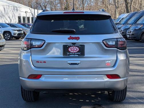 2023 Jeep Compass (RED) Edition