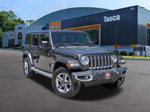 Granite Crystal Clearcoat Metallic 2019 Jeep Wrangler Unlimited Sahara