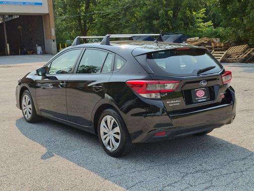 Crystal Black Silica 2023 Subaru Impreza Base