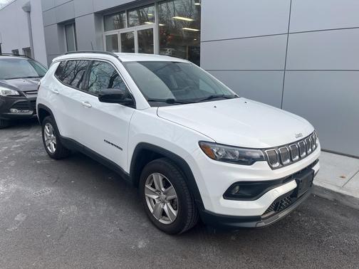 2022 Jeep Compass Latitude