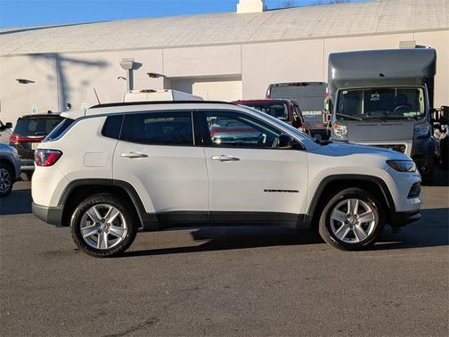 2022 Jeep Compass Latitude