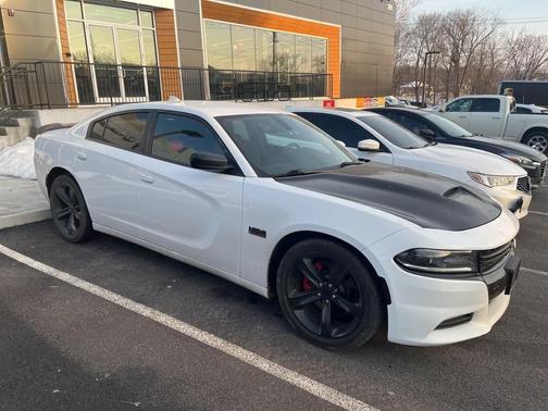2017 Dodge Charger R/T