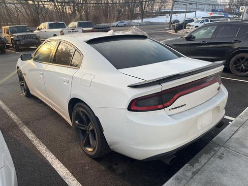 2017 Dodge Charger R/T