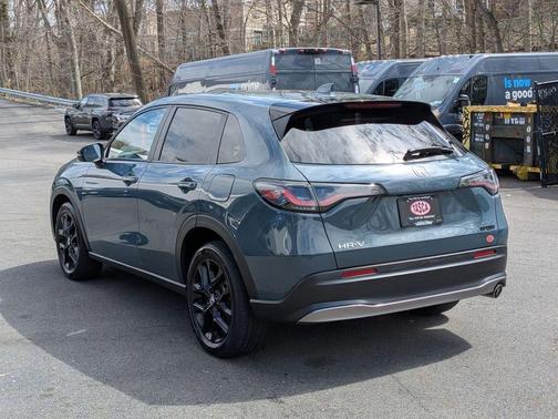 Pearl 2024 Honda HR-V Sport