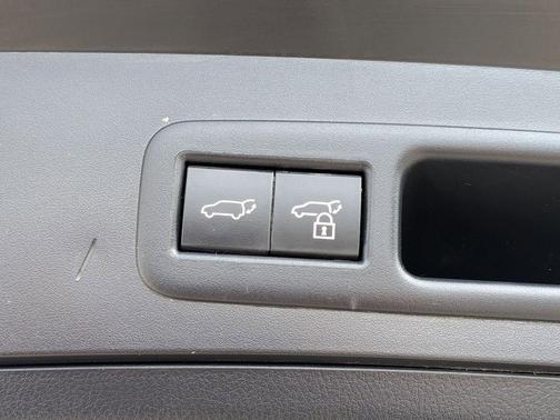 2022 Lexus UX 250h Base