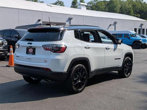 2022 Jeep Compass Altitude