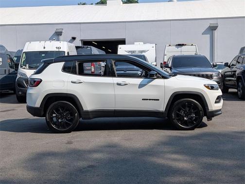 2022 Jeep Compass Altitude