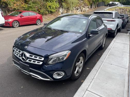 2018 Mercedes-Benz GLA 250 Base 4MATIC
