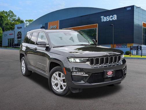 Rocky Mountain Pearlcoat 2023 Jeep Grand Cherokee Limited