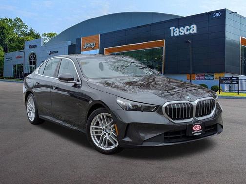 2024 BMW 530 i xDrive