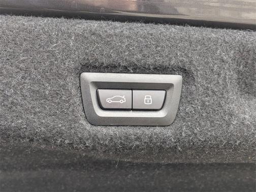 2024 BMW 530 i xDrive