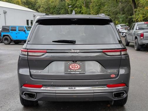2022 Jeep Grand Cherokee Overland