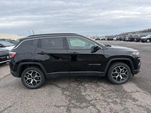 Diamond Black 2026 Jeep Compass Limited