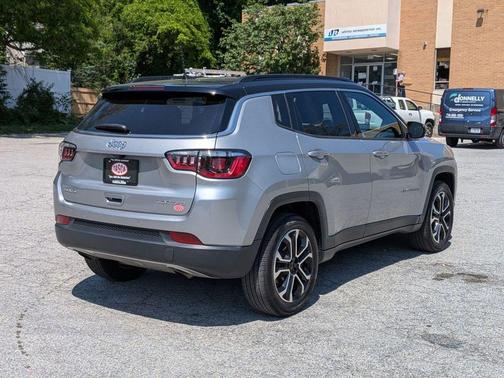 Billet Silver Metallic Clearcoat 2023 Jeep Compass Limited