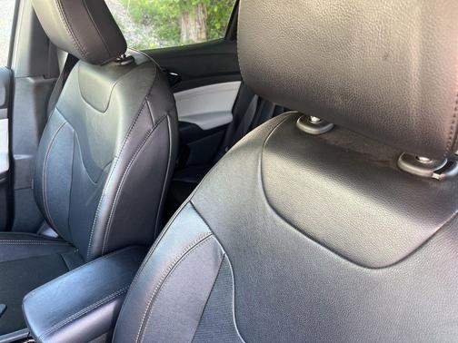 Billet Silver Metallic Clearcoat 2023 Jeep Compass Limited