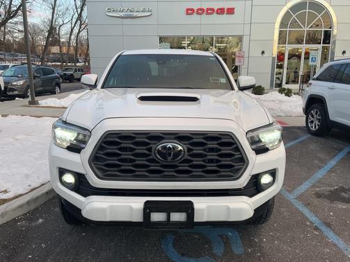 2023 Toyota Tacoma TRD Sport