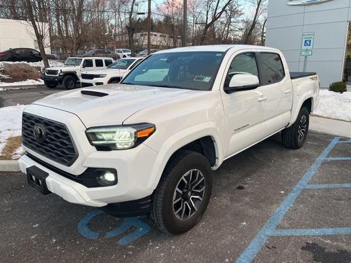 2023 Toyota Tacoma TRD Sport