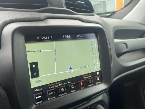 Alpine White Clearcoat 2022 Jeep Renegade Limited