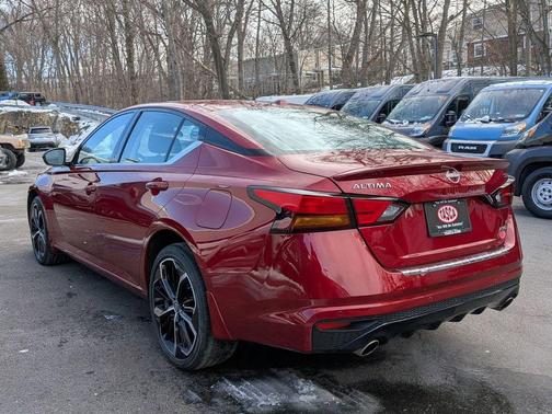 2023 Nissan Altima 2.5 SR