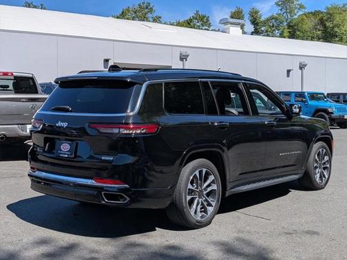 2023 Jeep Grand Cherokee L Overland 4x4