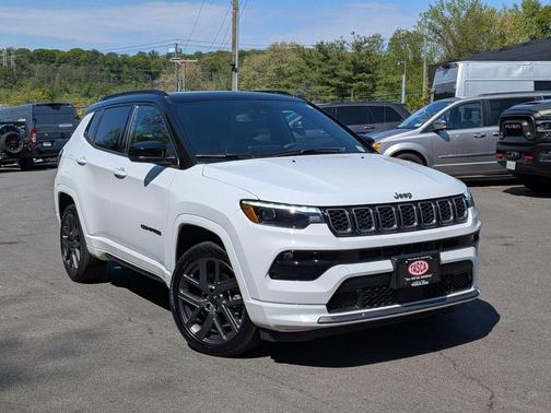 Bright White Clearcoat 2025 Jeep Compass Limited
