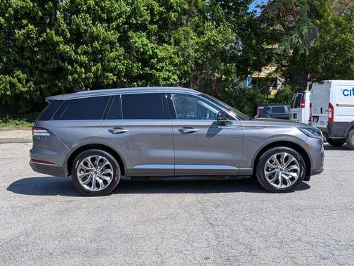 Metallic 2025 Lincoln Aviator Reserve AWD