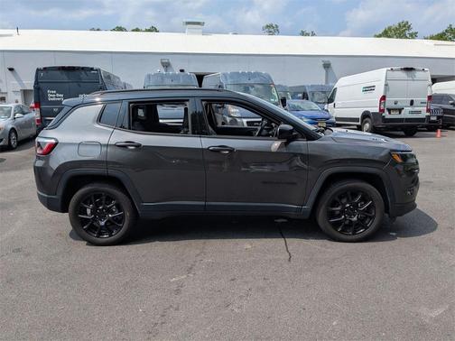 2022 Jeep Compass Altitude