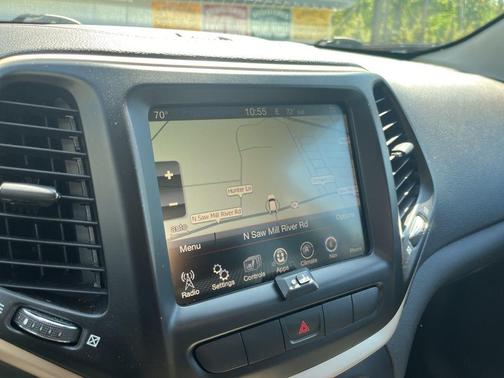 Granite Crystal Clearcoat Metallic 2014 Jeep Cherokee Latitude