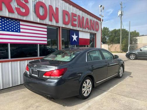 2011 Toyota Avalon Limited