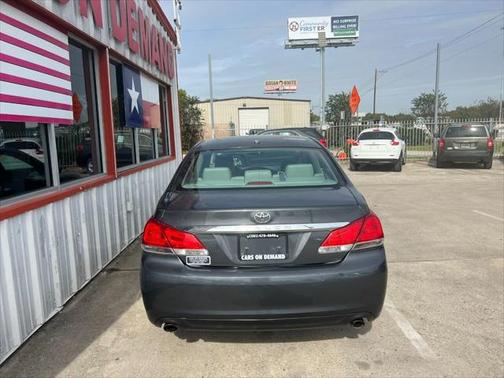 2011 Toyota Avalon Limited