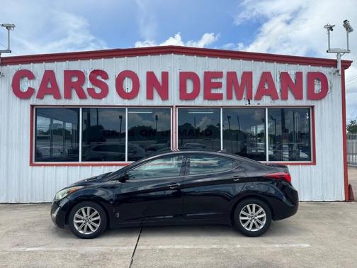 2014 Hyundai ELANTRA SE