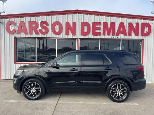 2016 Ford Explorer Sport