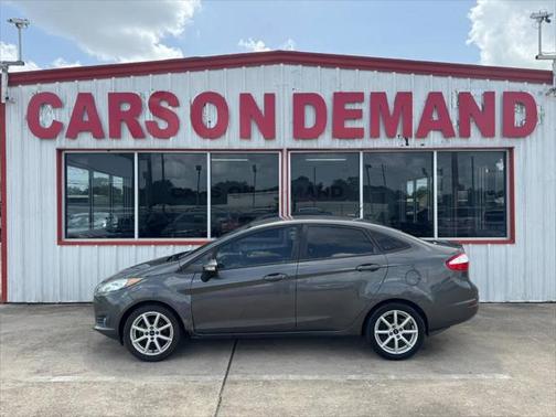 2015 Ford Fiesta SE 4dr Sedan